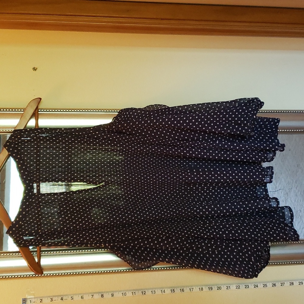 Voila. Navy Blue/White Polka-dot Cold Shoulder Sheer Blouse.  2X.